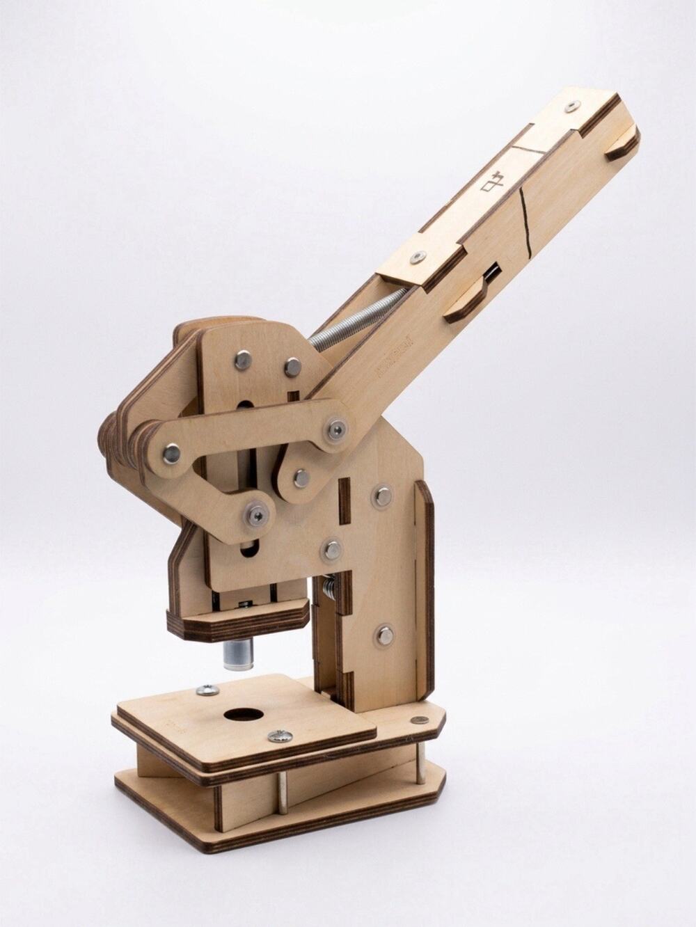 Kiwi Co Eureka Crate Rivet Press ERIV STEM Wooden Science Engineering Kit